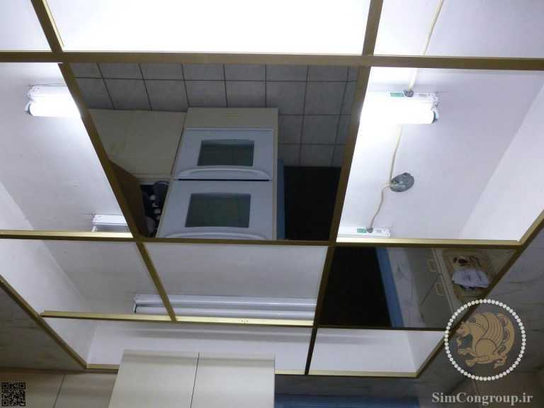 سقف کاذب آینه ای دستشویی با سازه طلایی